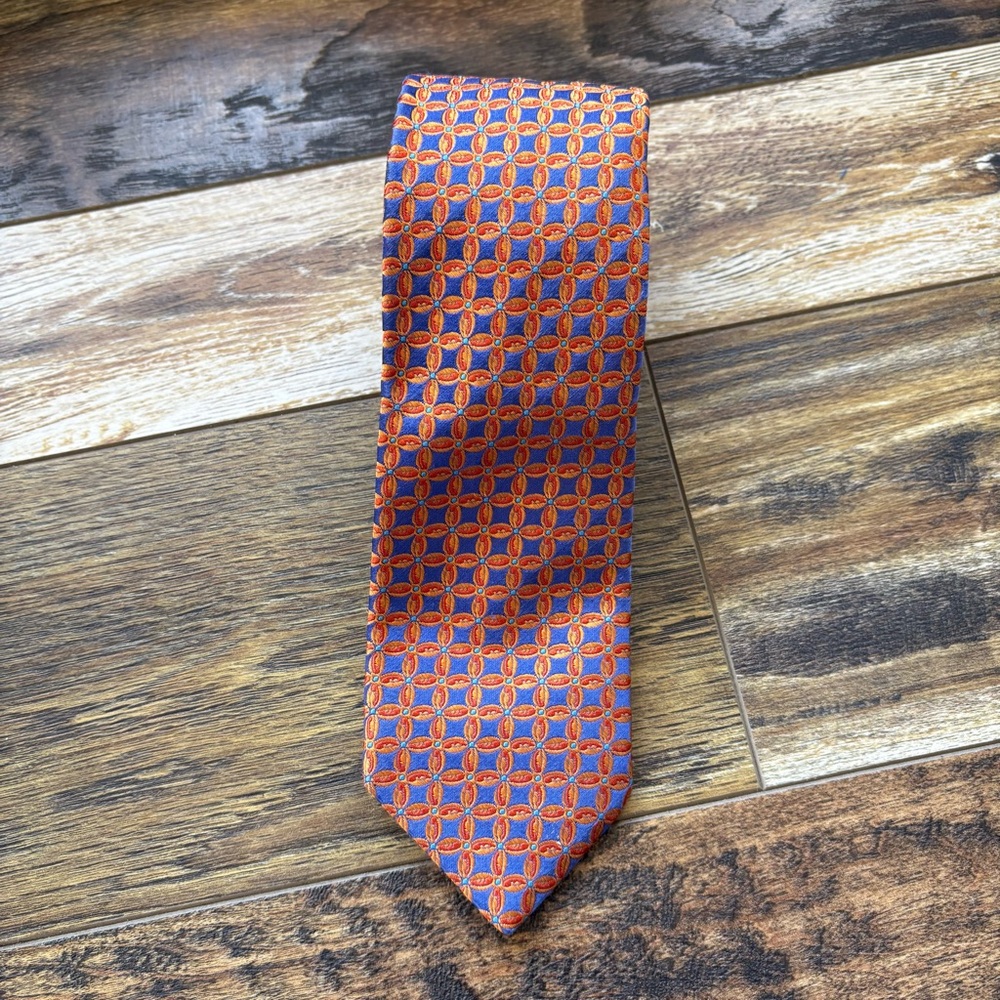 TED BAKER London Men's 100% Silk Tie Geometric Pattern Made In The USA